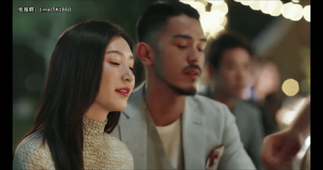 與脫衣舞界明星AV女優共度的時光
